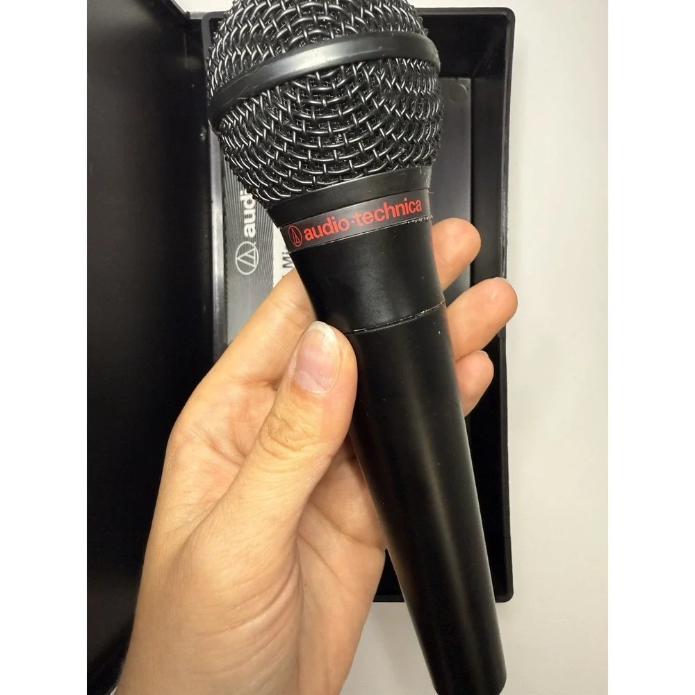 🎤 Audio-Technica 450D Dynamic Vocal Microphone – With Case & Manual – Untested